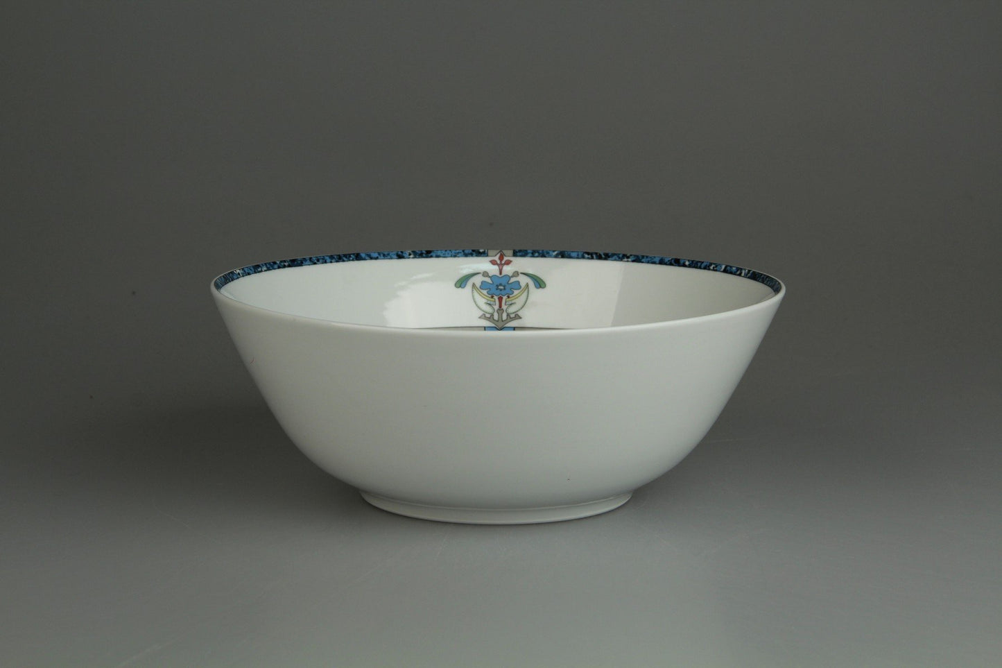 Schüssel mittelgroß