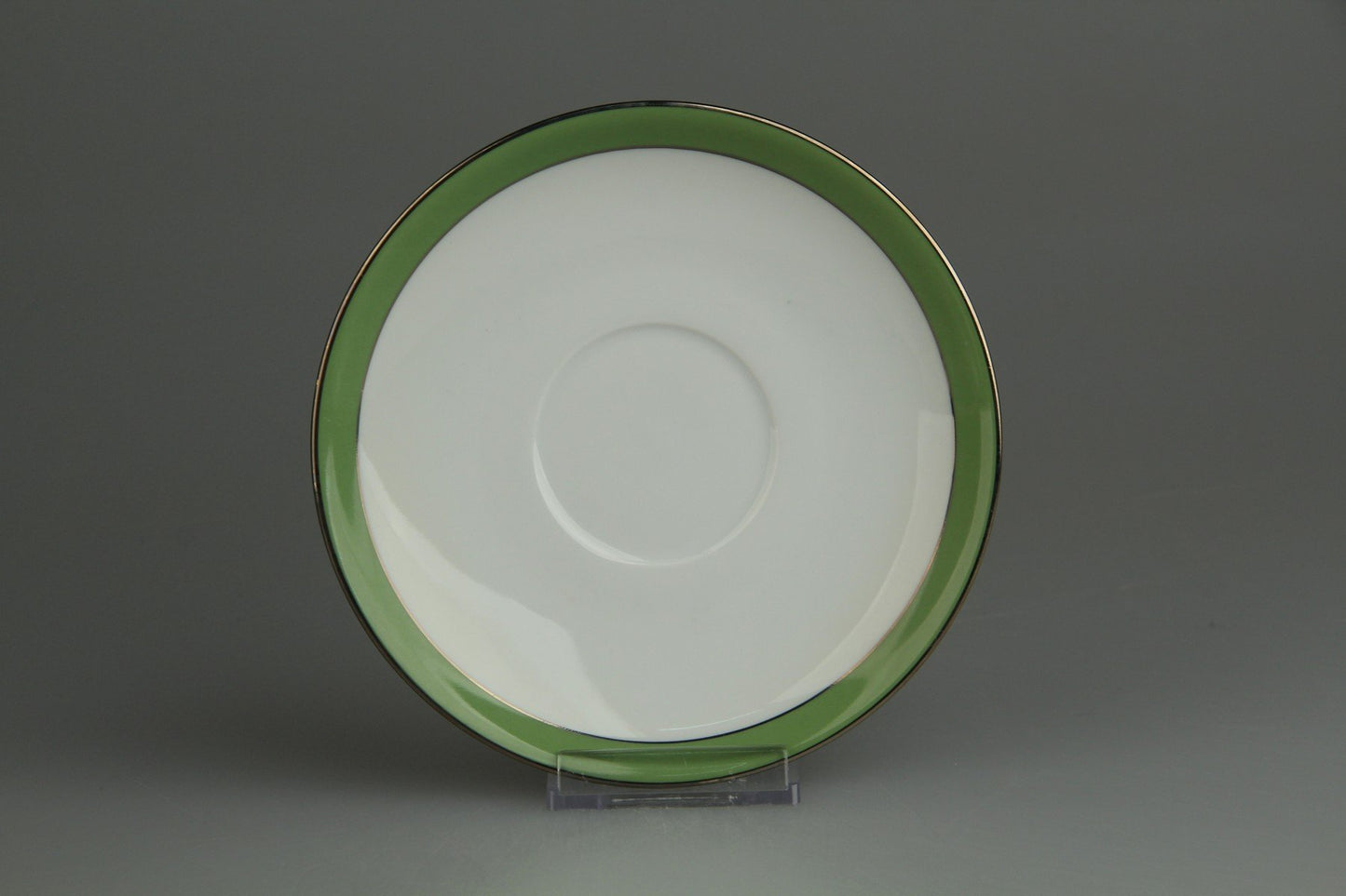 Untertasse für Suppe