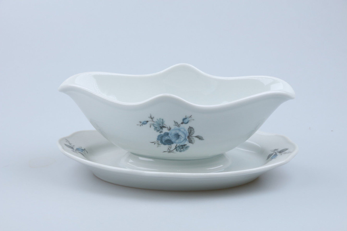 Sauciere mit Teller einteilig