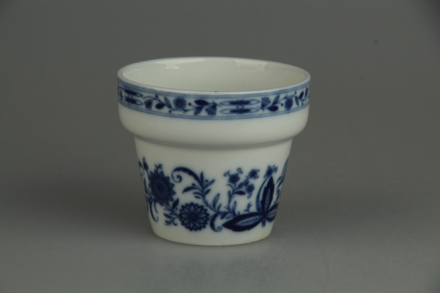 Übertopf klein H 8,2 cm