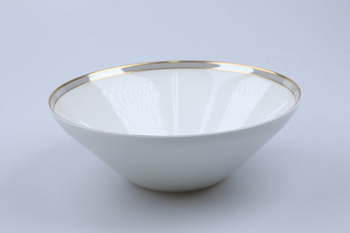 Schüssel mittelgroß