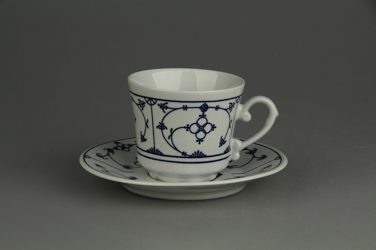 Kaffeetasse mit Untere