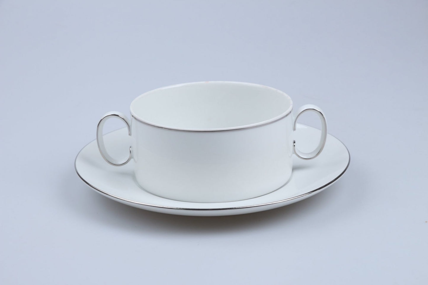 Suppentasse mit Untere