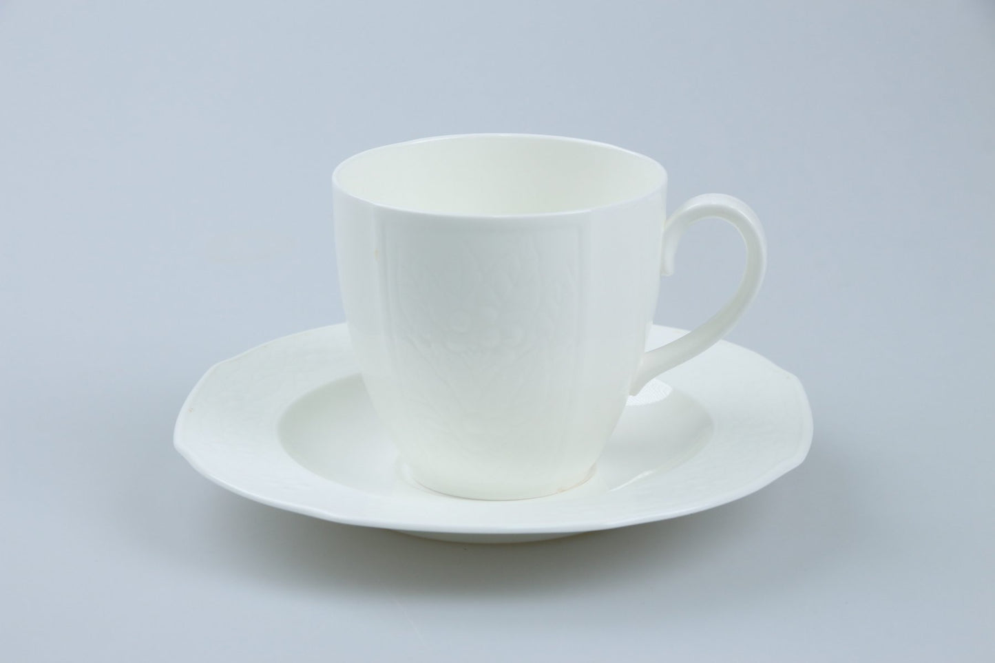 Kaffeetasse mit Untere