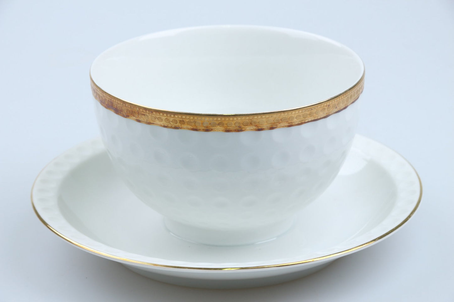 Sauciere mit Teller einteilig