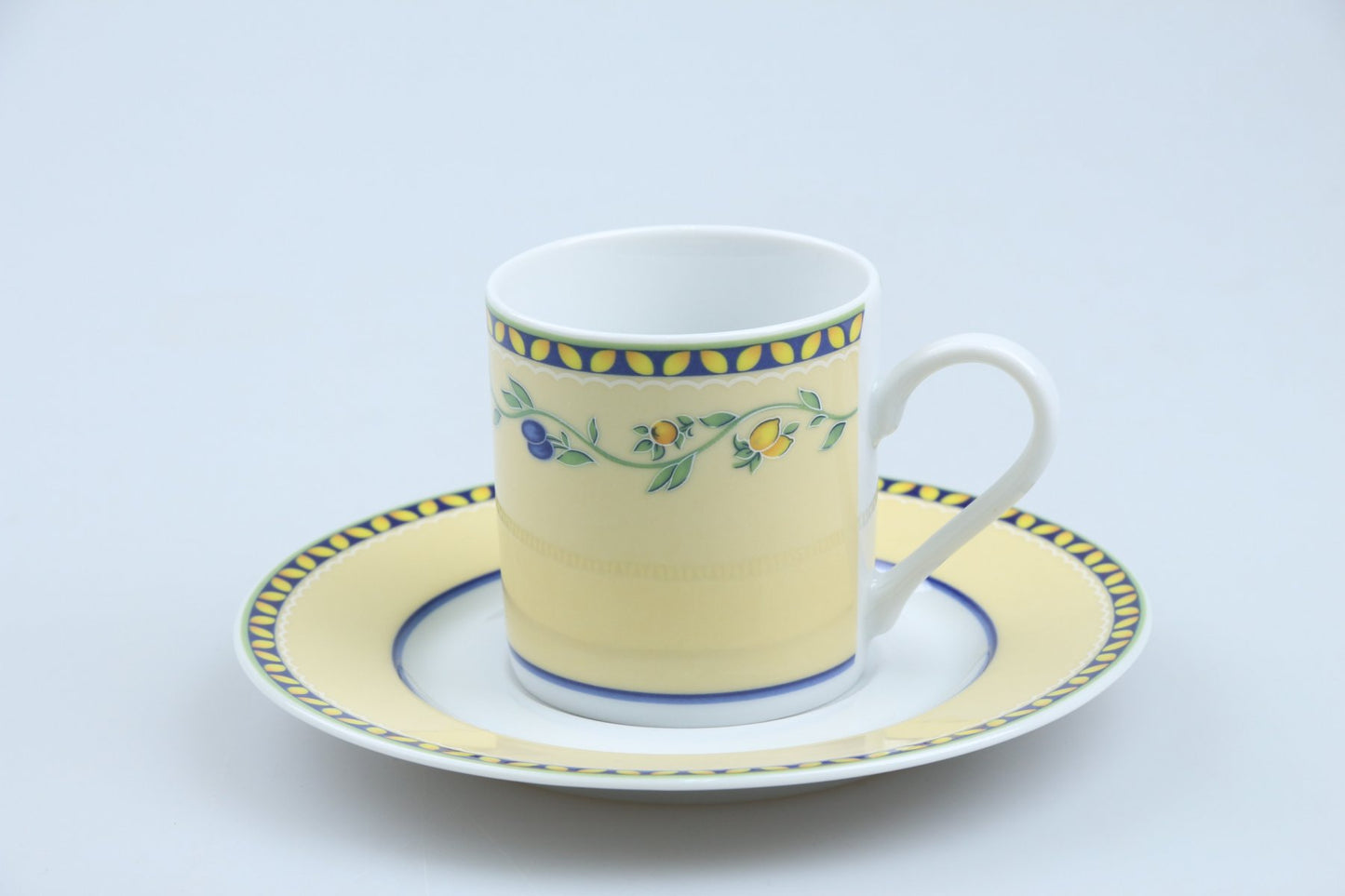 Mokkatasse mit Untere