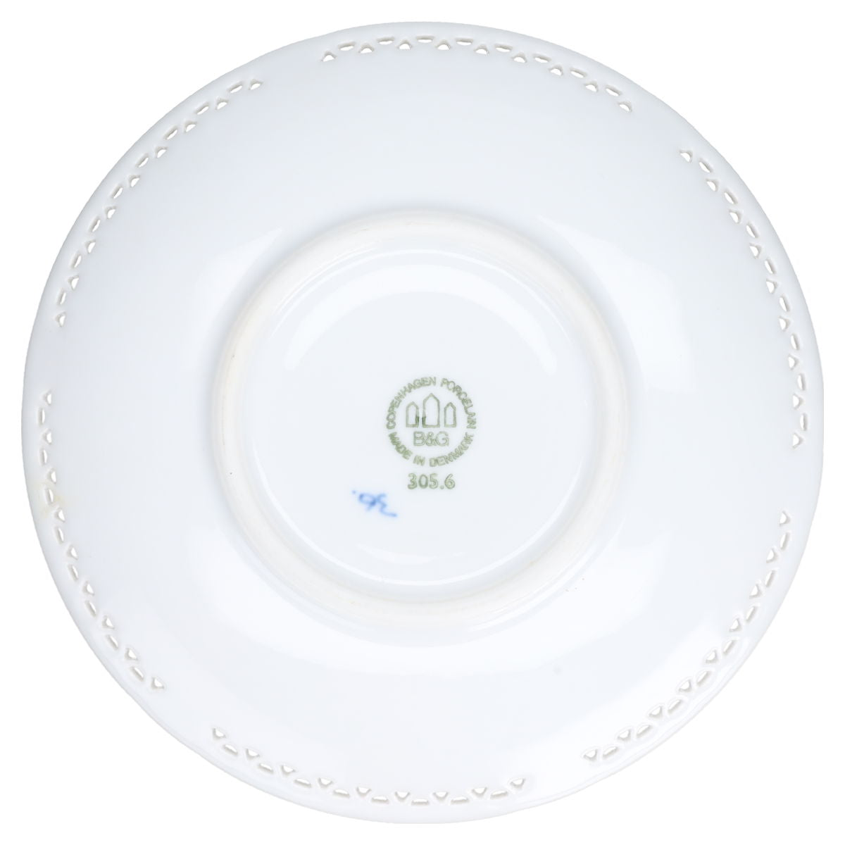 Untertasse für Kaffee mit Durchbruch Modell 305.6