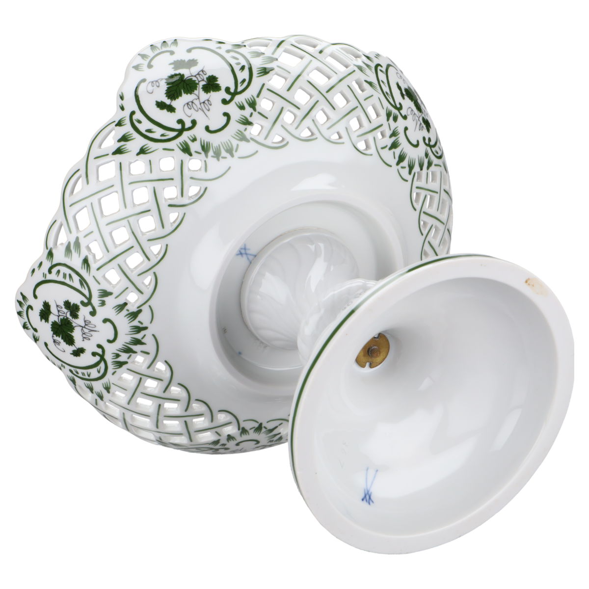 Durchbruchschale auf Fuß