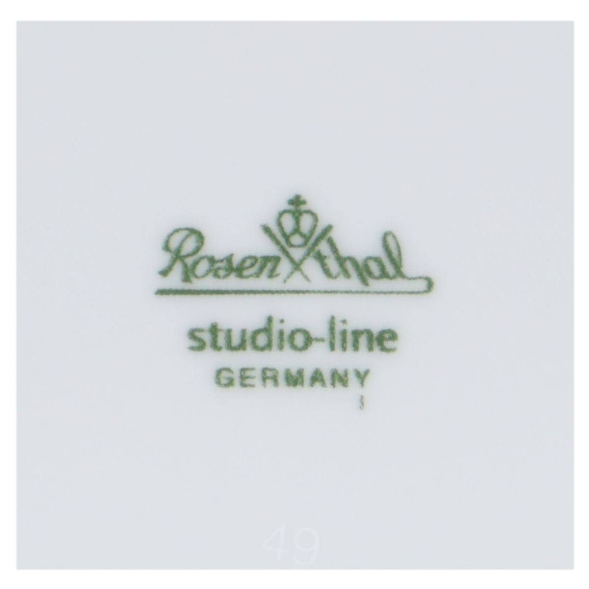 Eierbecher mit Schalenablage