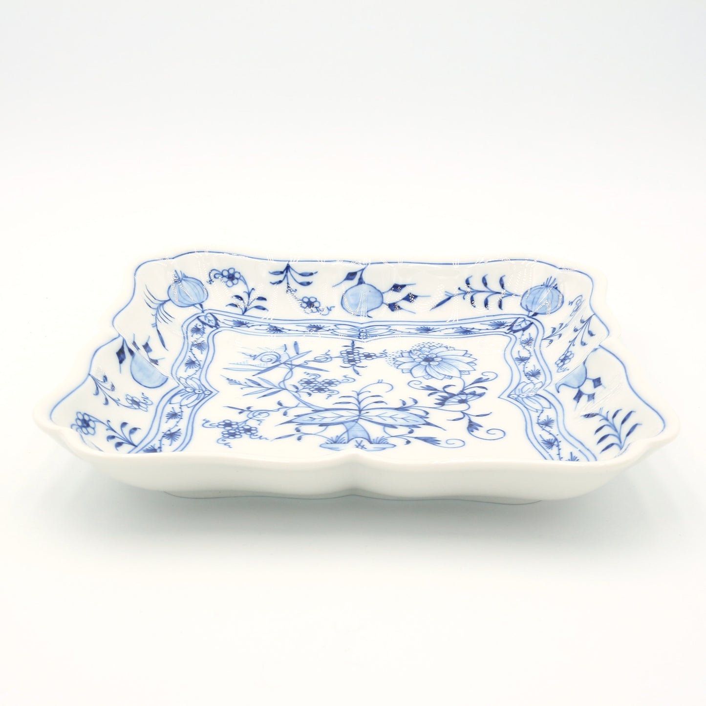 Schale groß flach viereckig I.W