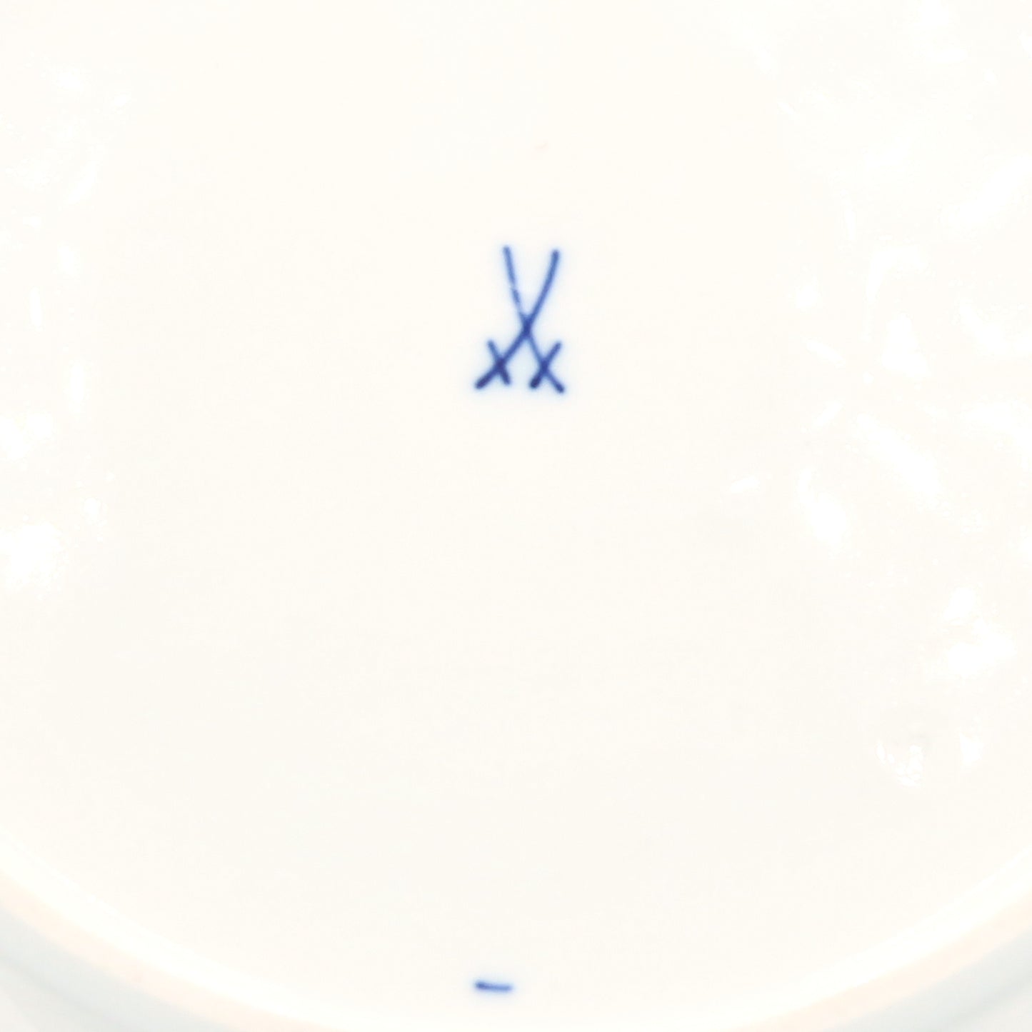 Sauciere mit Teller einteilig