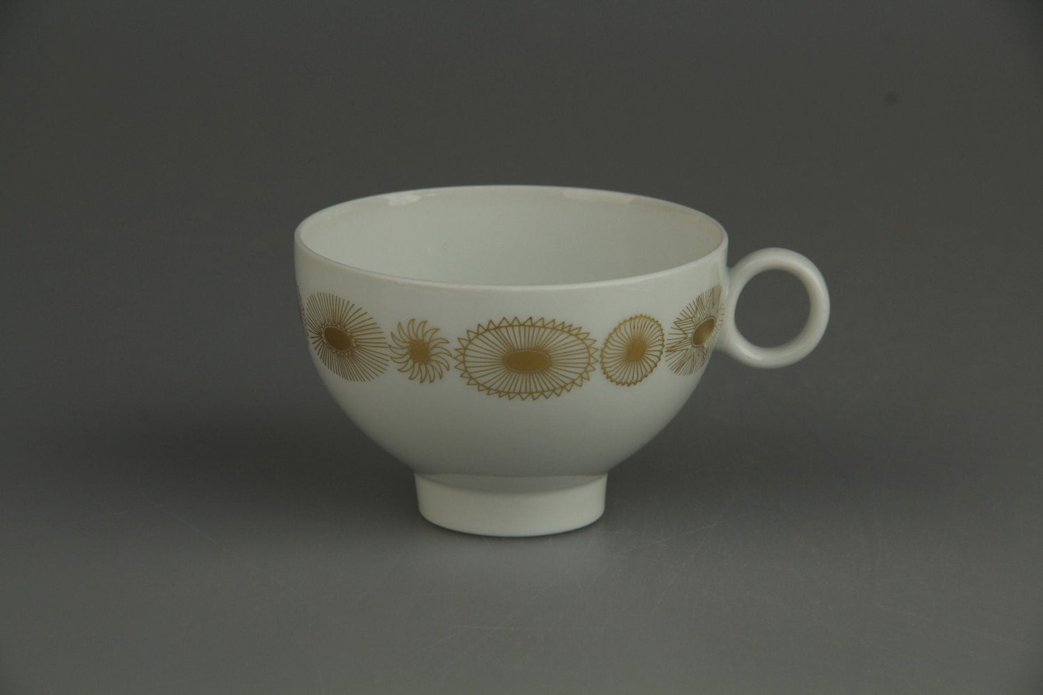 Hutschenreuther - Globus - Goldstrahlen 31623