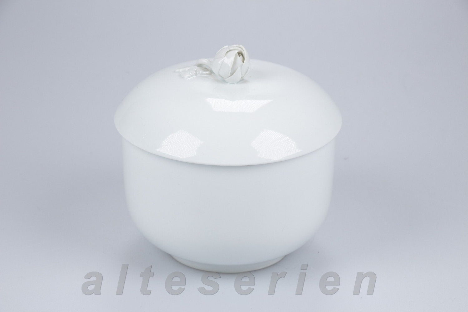 Meissen - Neuer Ausschnitt II.Wahl - Weiß