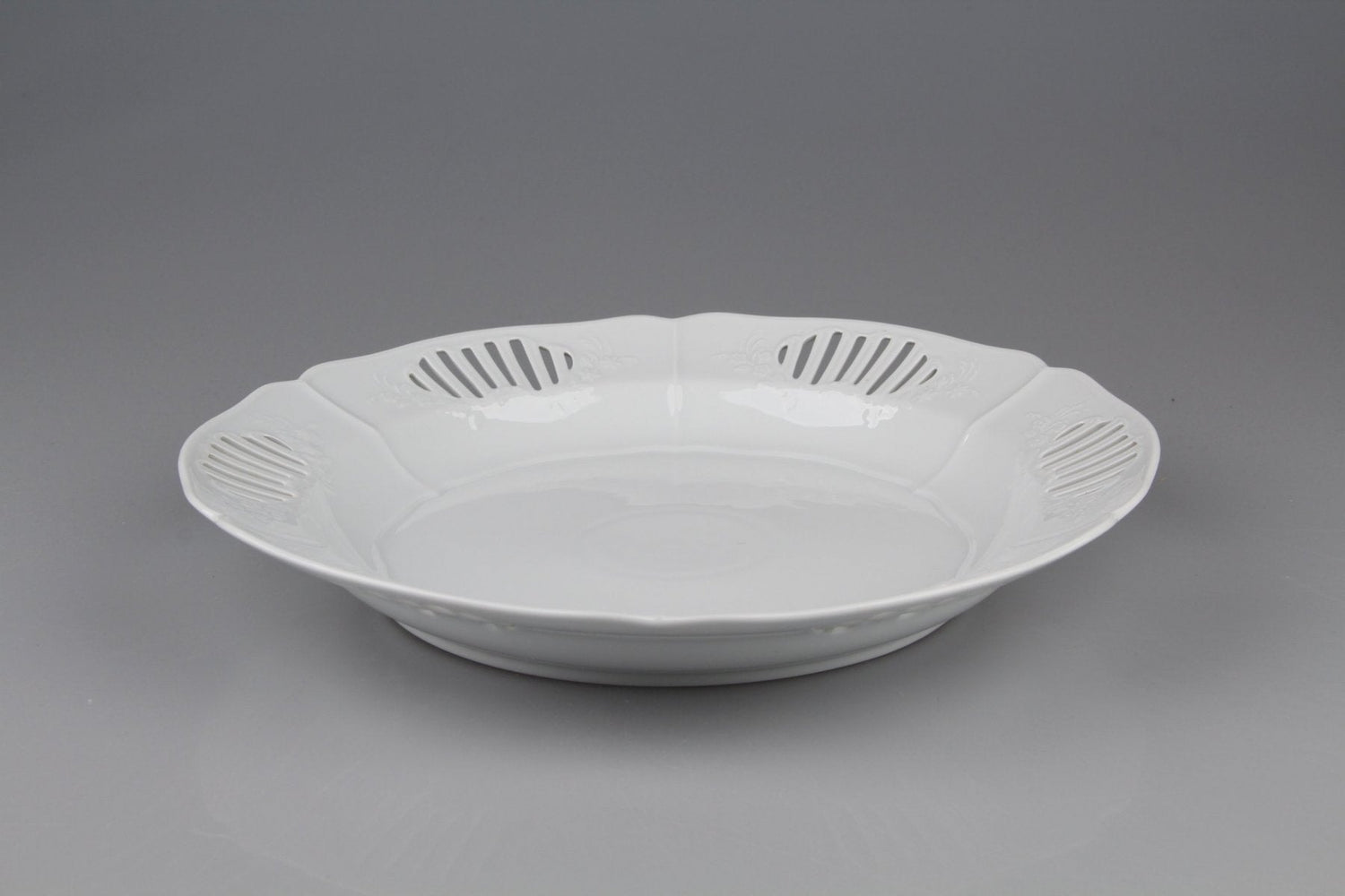 Kaiser - Durchbruch mit Blumenranke