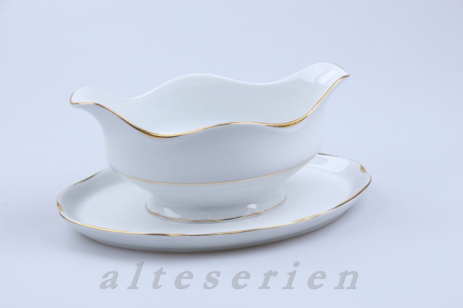 KPM Krister - Form Chippendale Feston