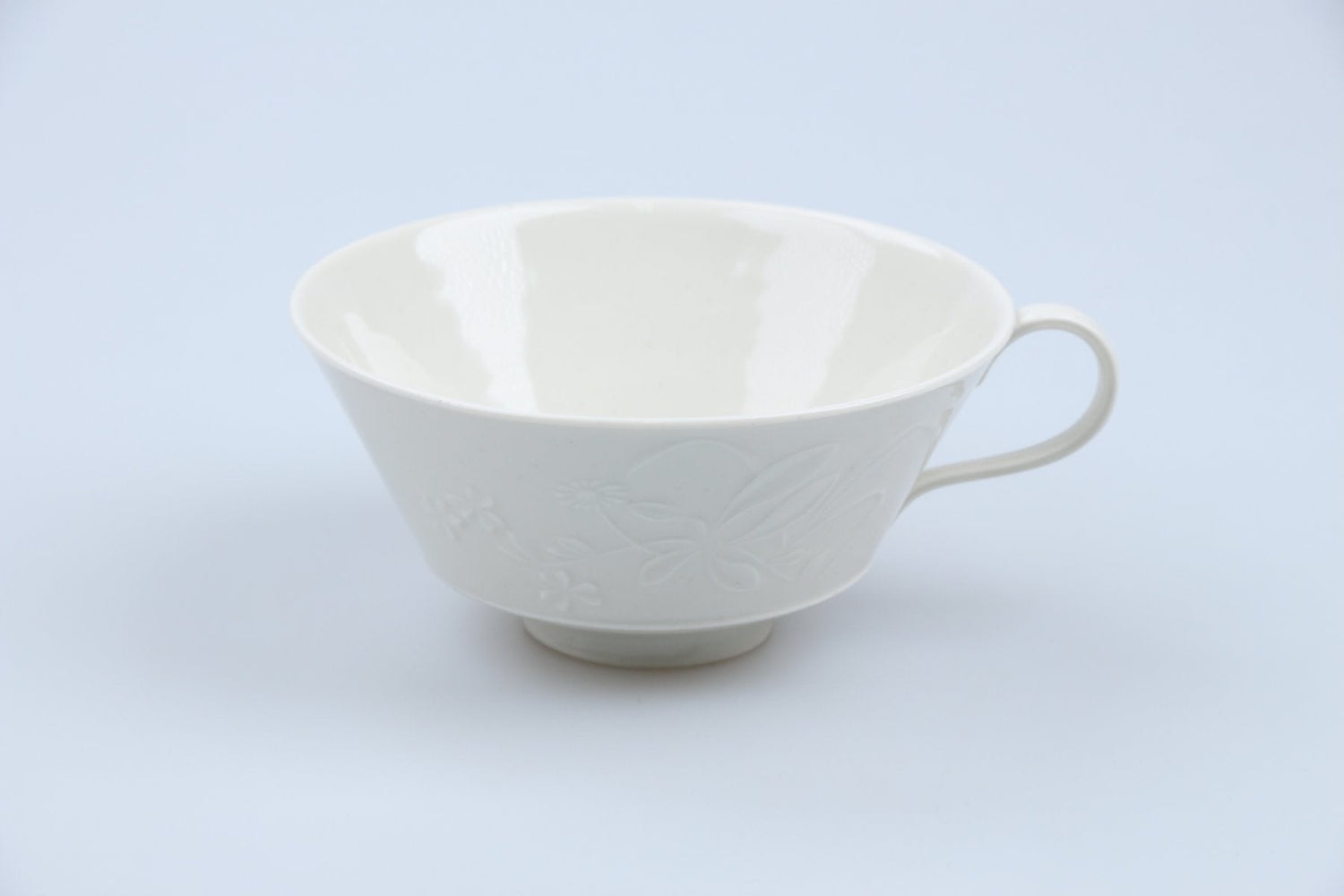 KPM Berlin - Feldblume 2.Wahl - altweiß uni