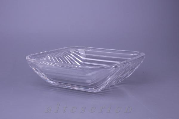 Unbekannter Hersteller - Rillendekor