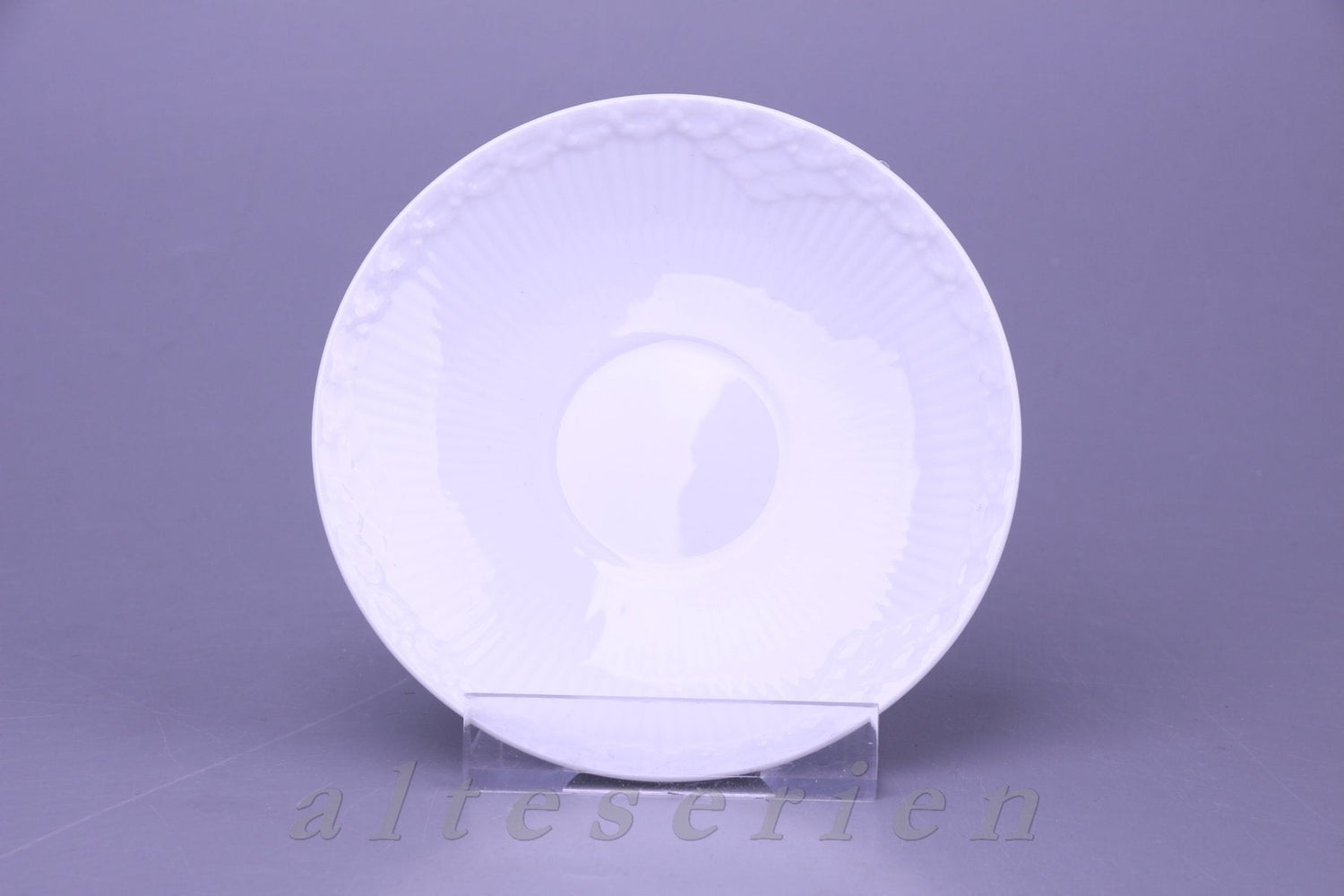 Royal Copenhagen - Halbspitze weiß II.Wahl