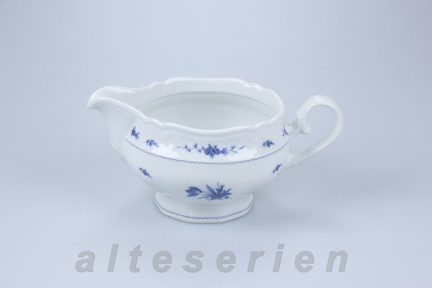 Eschenbach - La Reine - Form 800 - blaue Blume