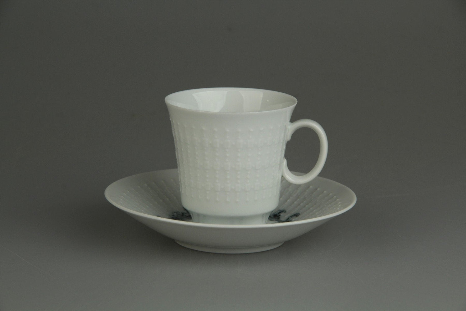 Hutschenreuther - Symphonie - blauer Blütenkranz