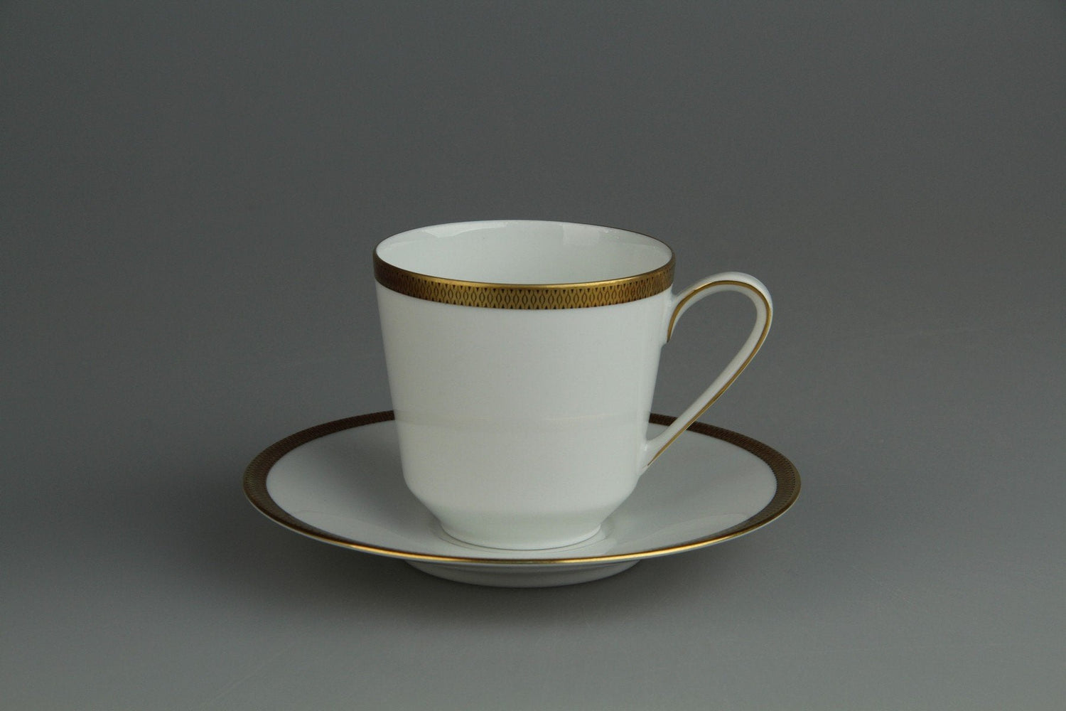 Hutschenreuther - Arzberg - Goldstrukturrand 2842