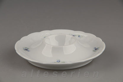 Eierbecher mit Schalenablage
