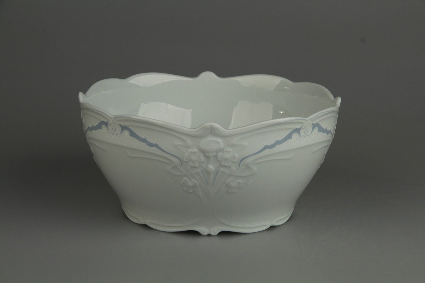 Schüssel mittelgroß