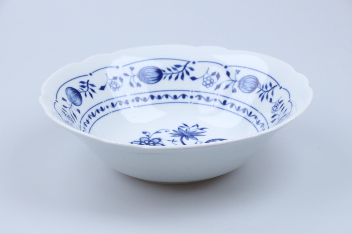 Schüssel mittelgroß