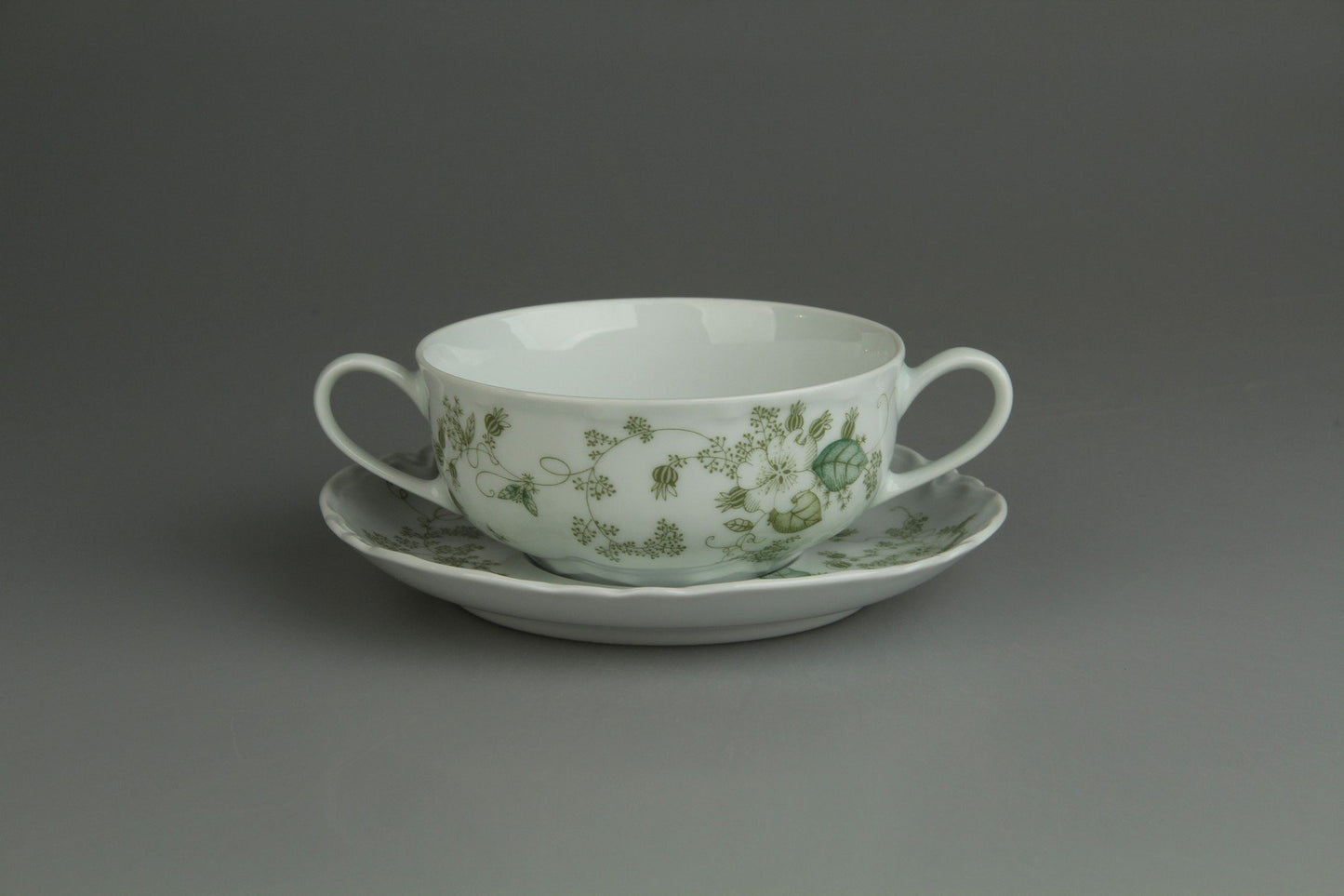 Suppentasse mit Untere