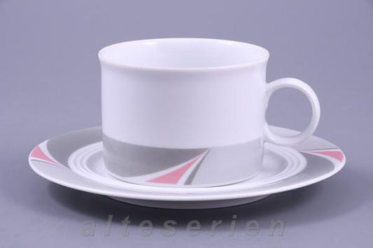 Teetasse mit Untere