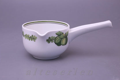 Sauciere Stielform