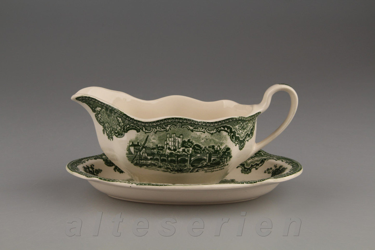 Sauciere mit Teller 2-teilig