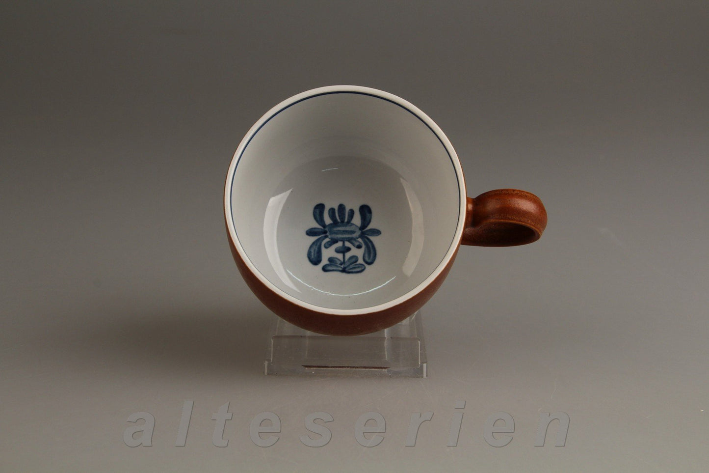 Kaffeetasse mit Untere