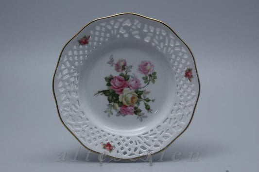 Kuchenteller / Durchbruchteller