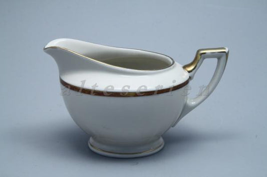 großes Milchkännchen