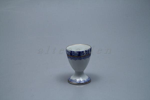 Eierbecher auf Fuß - Teildekor