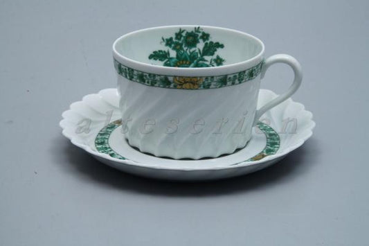 Teetasse mit Untere