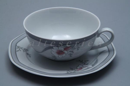 Teetasse mit Untere