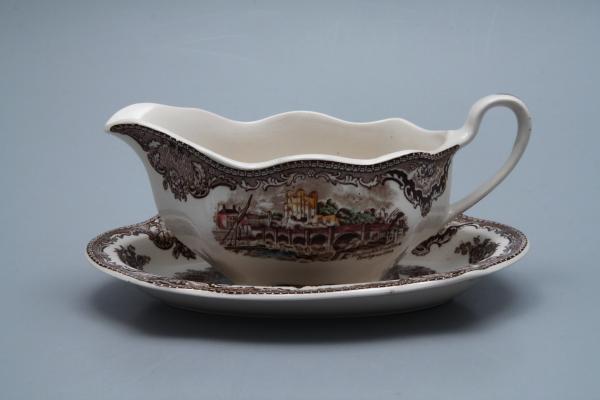 Sauciere mit Teller 2-teilig