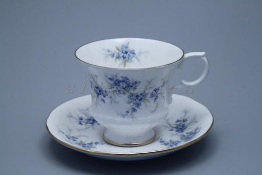 Kaffeetasse mit Untere