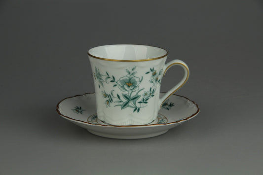 Kaffeetasse mit Untere