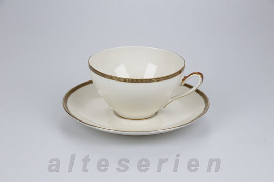 Teetasse mit Untere