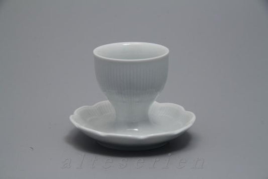 Eierbecher mit Schalenablage