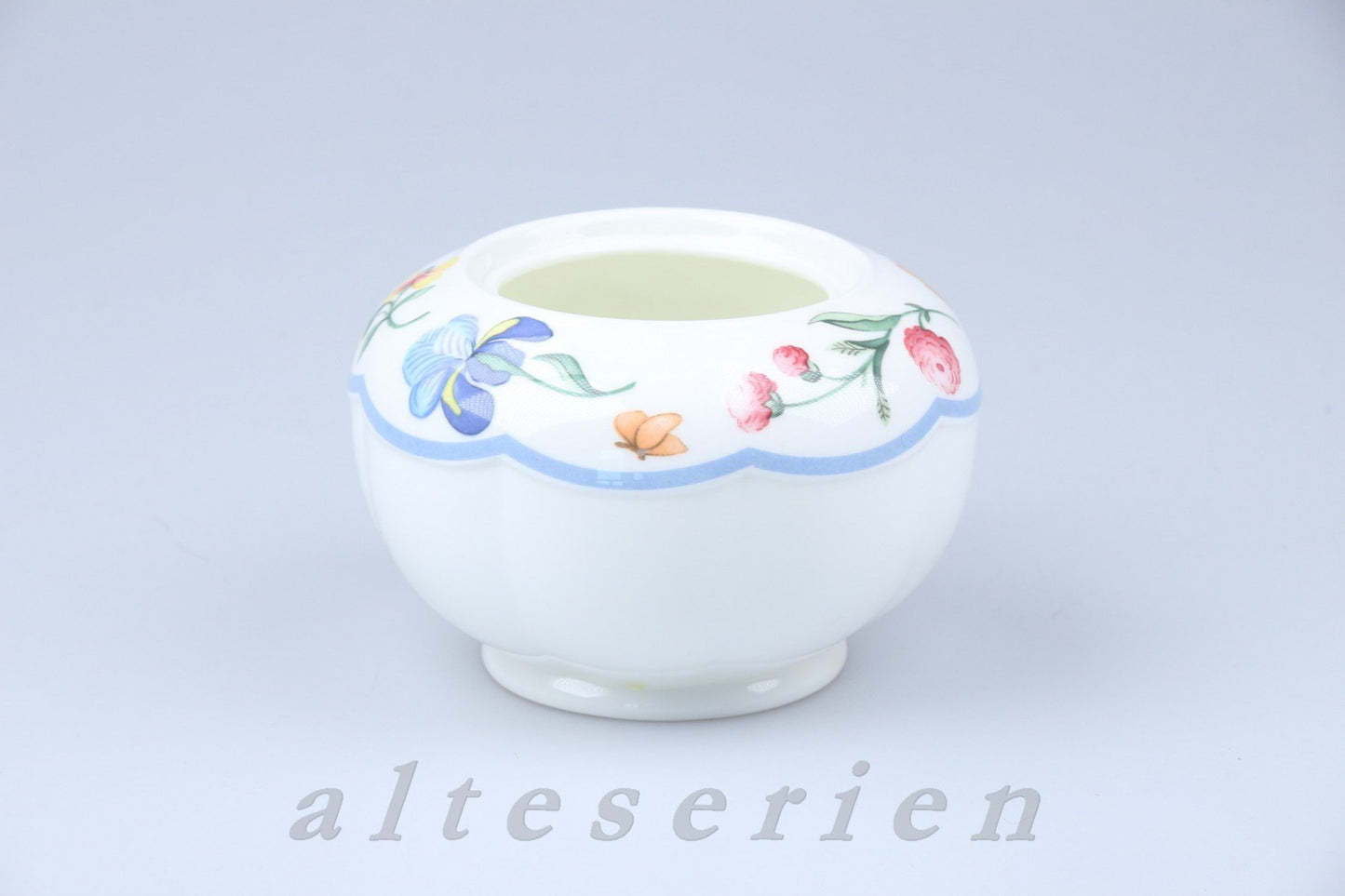 Zuckerdose ohne Deckel