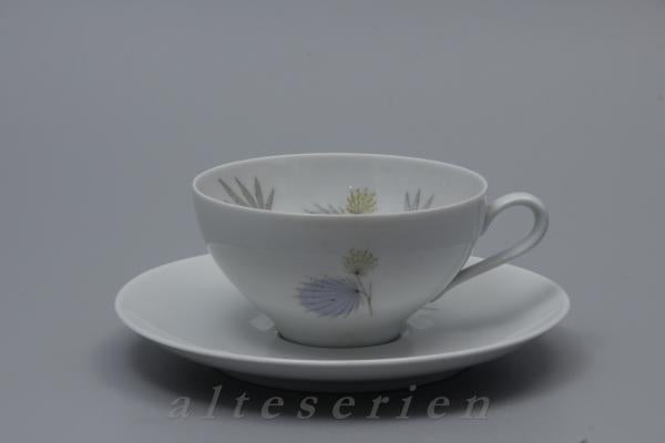 Teetasse mit Untere