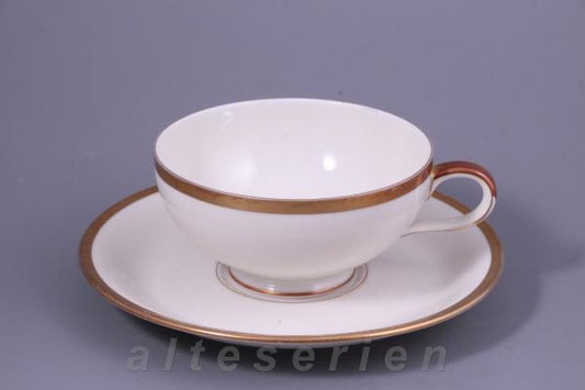 Teetasse mit Untere