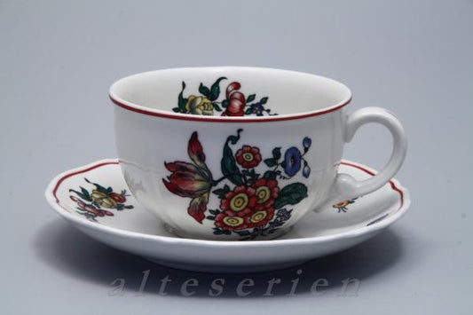 Teetasse mit Untere