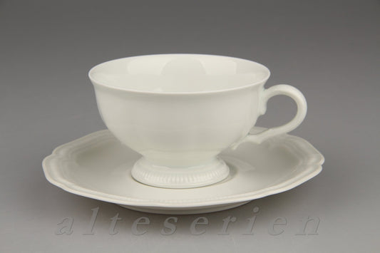 Teetasse mit Untere