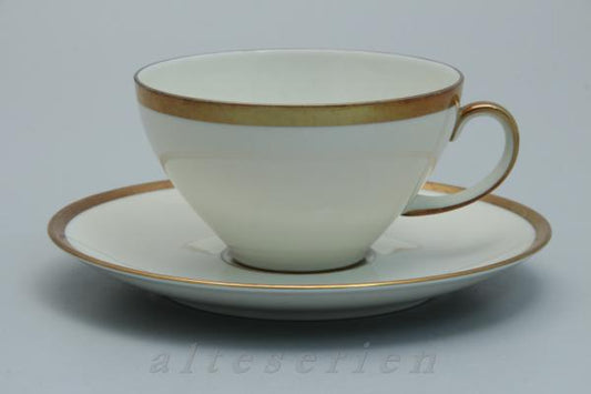 Teetasse mit Untere