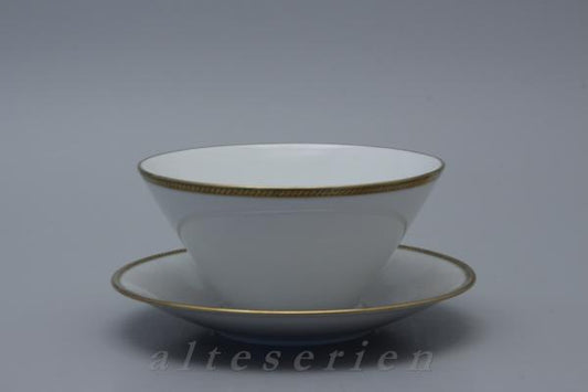 einteilige Sauciere mit Teller